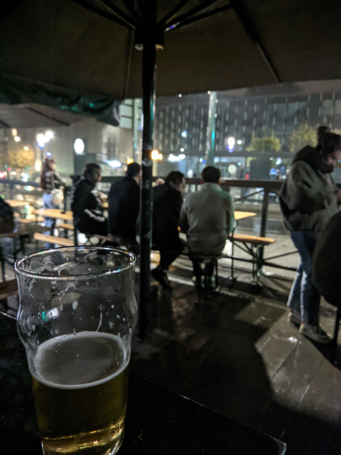 Deux heures avant la table