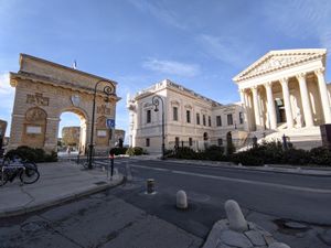 Bienvenue à Par- Montpellier !